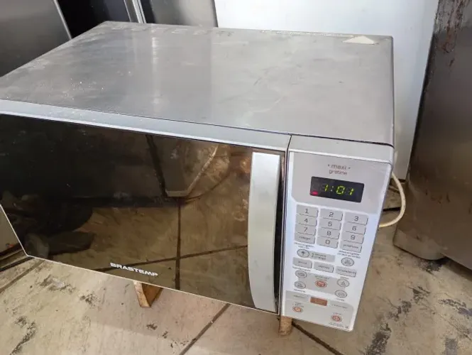 Microondas Inox Brastemp 30L