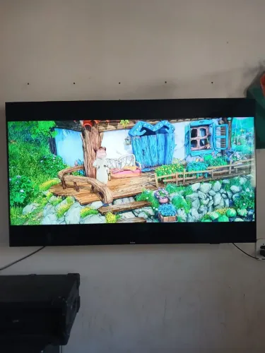 Vendo uma TV
