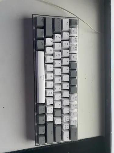 TECLADO MECÂNICO REDRAGON FIZZ K617
