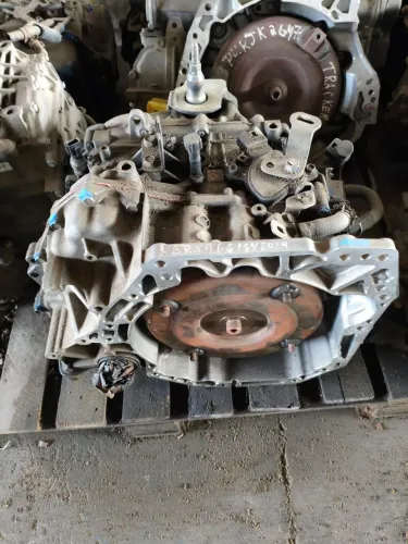 VENDO CAIXA DE MARCHA AUTOMÁTICO VERSA 1.6 2019