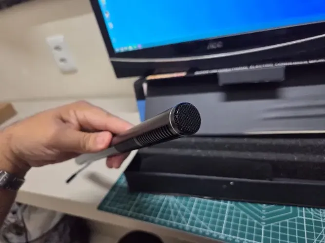 ? MICROFONE DIRECIONAL SHOTGUN HT-81 - EXCELENTE OPORTUNIDADE!