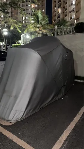Garagem retrátil moto