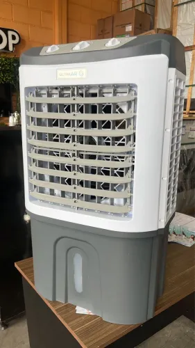 Climatizador 40 litros ultra ar .