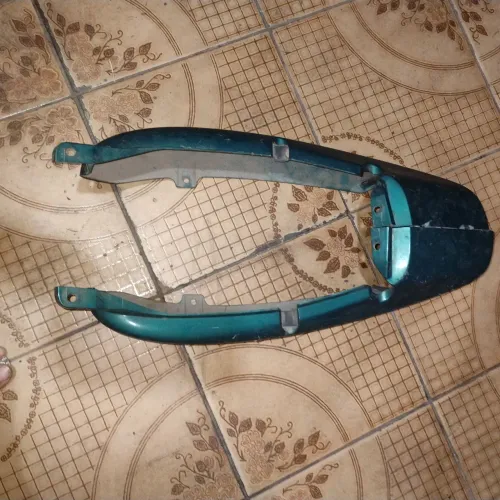 Carenagem traseira da Titan 125