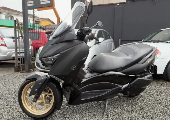 Yamaha Xmax 250 2021
