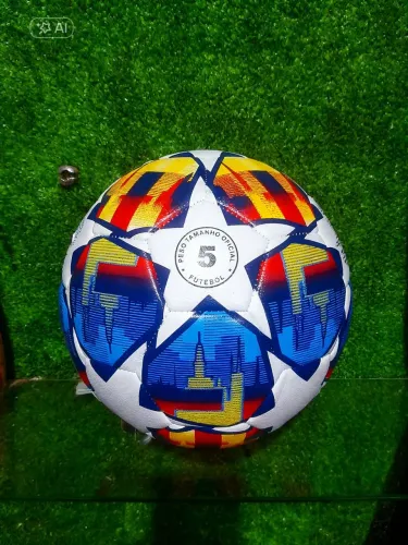 Bola Infantil de couro macio