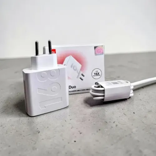 Carregador Motorola 168W Fast Charge