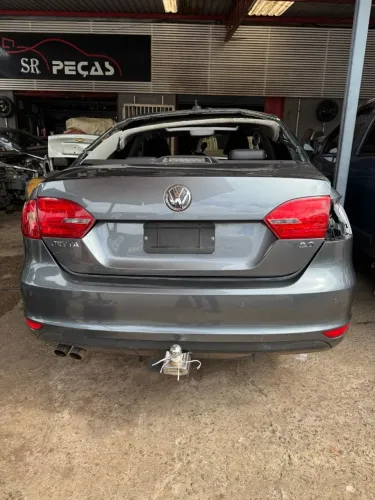 Peças originais do VW Jetta para venda! SR Peças usadas!
