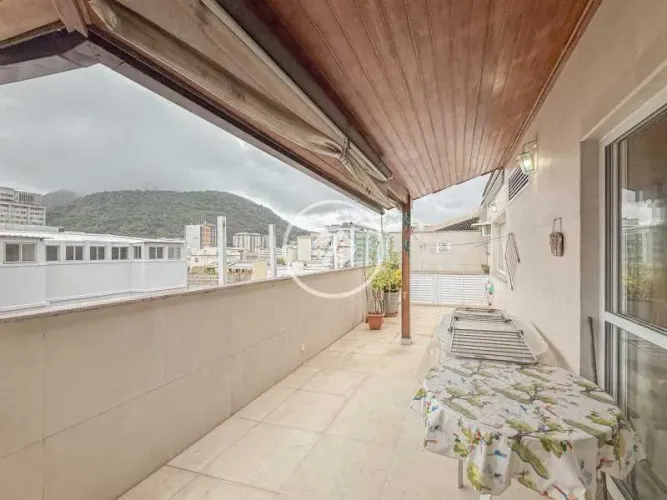 Cobertura à venda em Botafogo, RJ