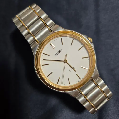 Seiko Spirit 7N01-7070