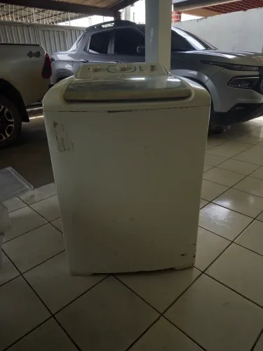 Vende-se Máquina de Lavar Electrolux 12kg