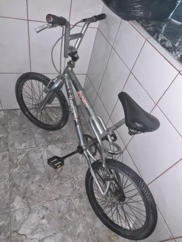 Já bmx quadro reforçado