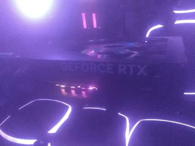 RTX 5070 MSI Gaming Trio OC 12GB