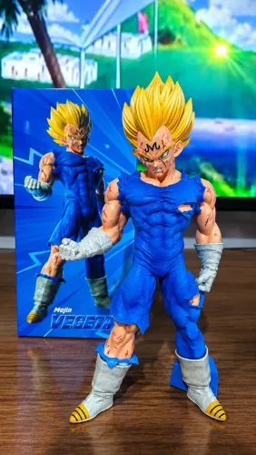 Vegeta 20 cm - Boneco Colecionável Dragon Ball Z**<br>