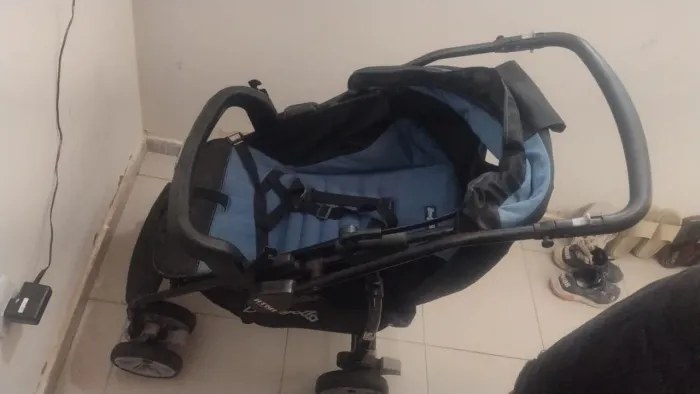 Carrinho baby, Semi Novo
