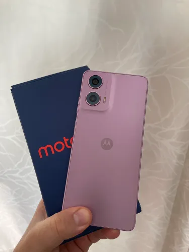 Vendo moto g24 rosa 128 gigas 4 ram