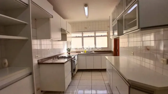 Apartamento 2 quartos com armários, no centro de Americana SP