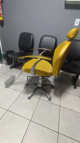 LINDA CADEIRA SALÃO DE BELEZA/BARBEARIA