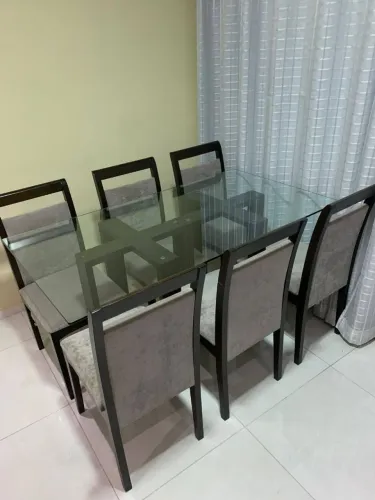 Mesa com cadeiras - 6 lugares