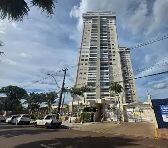 Imóvel com bom aproveitamento  Apartamento no Parque Industrial, Maringa - PR, Apto 204, 2