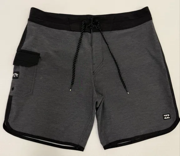 Bermuda Boardshort Billabong 73 Pro Recycler Cinza - Tam 31 USA / 41 BR