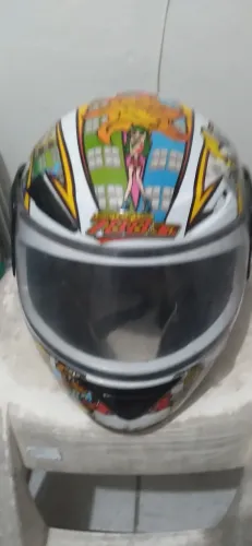 Capacete personalizado