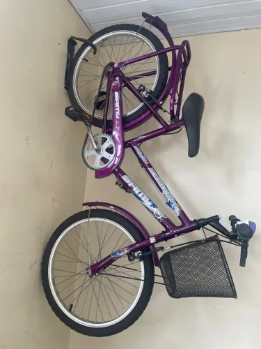 Vendo uma Bicicleta Infantil