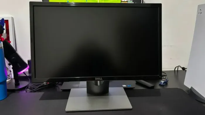 Monitor Dell - SE2216H
