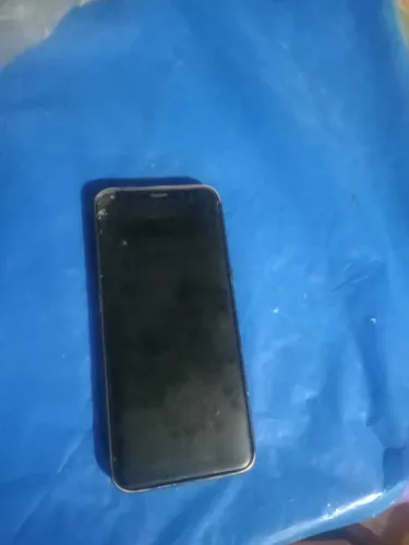 Lindo celular S8 em ótimo estado