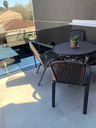 Sobrado Semi-Imobiliado A Venda Vitória Régia/CiC