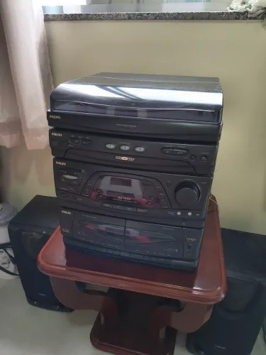 Som 4x1 Philips AS765c