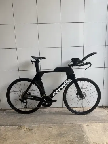 Bicicleta de triathlon Cervelo P series 105