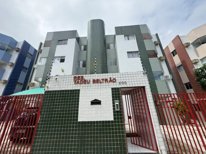 APARTAMENTO À VENDA NO EDIFÍCIO TADEU BELTRÃO CARUARU