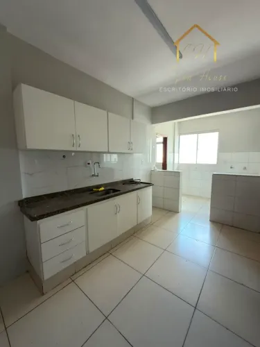 Alugo Apartamento no Ed. Duque de Caxias