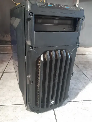 Gabinete Gamer Corsair