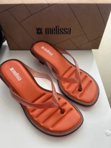 MELISSA THONG KITTEN HEEL - 33/34
