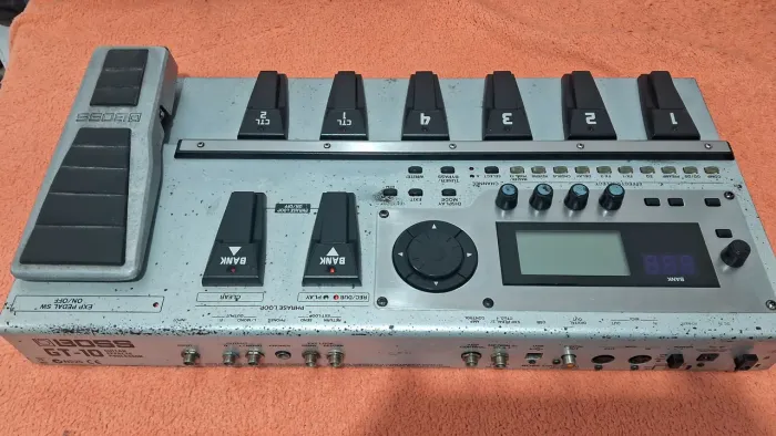 Pedaleira Gt10 Boss