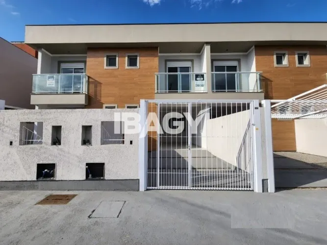 Excelente Casa 2 dormitório(s) em Nova Palhoça - Palhoça