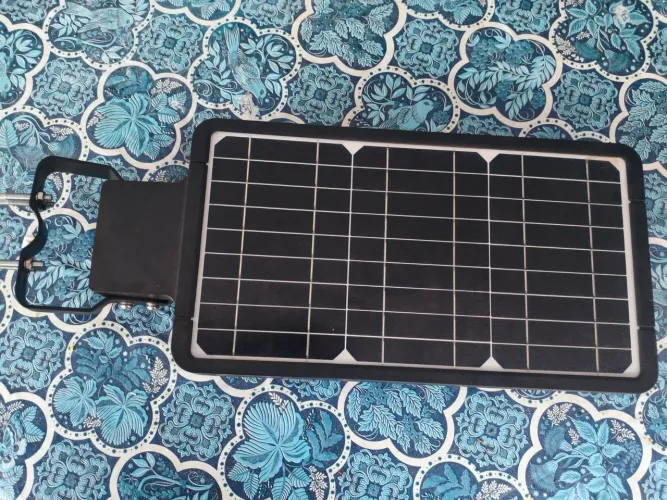 LUMINÁRIA SOLAR INTELBRAS LSI 4800 - 40W