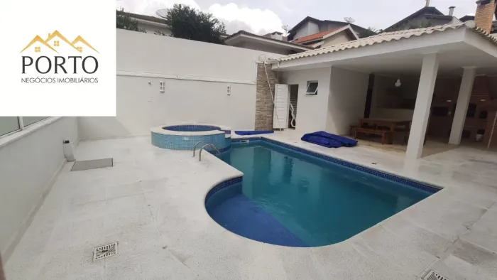 Imóvel exclusivo no Villaggio Capríccio: Casa em condomínio com 3 suítes e 500m² em Louvei