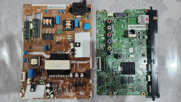 Placa Principal + Fonte TV Samsung UN40J5200AG