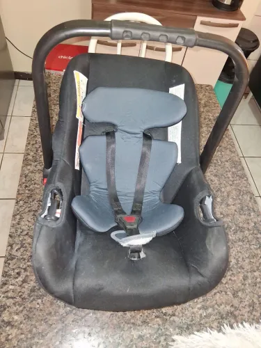 Vende-se BEBÊ CONFORTO