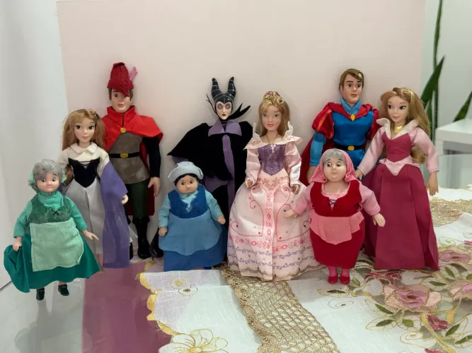 Coleção bela adormecida porcelana DeAgostini