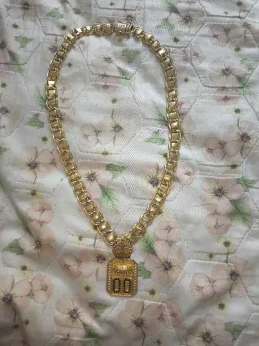 Colar  de moeda antiga com pingente 00 