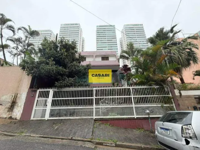 Sobrado para Locação com 4 Suítes e Garagem para 7 Carros São Bernardo do Campo