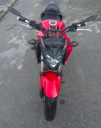 Vendo Moto Honda CB 500F 2018!