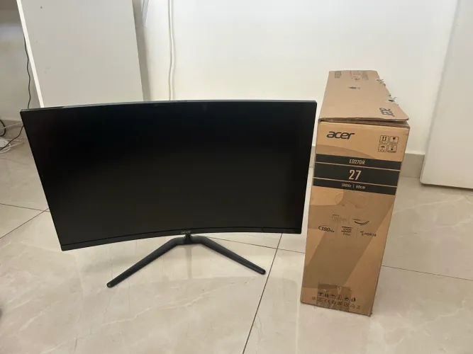 Monitor curvo ED270R 180HZ - 1MS