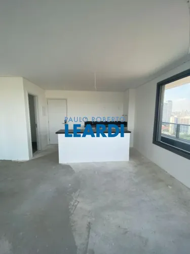 APARTAMENTO - CIDADE JARDIM - SP