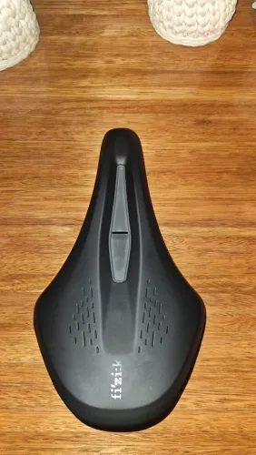 Selim Fizik Terra Argo X5 150mm - Original