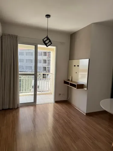 Apartamento mobiliado para aluguel tem 50 metros com 2 quartos, 1 vaga em Pinheiros